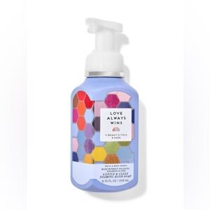 Love Always Wins Gentle & Clean Foaming Hand Soap 8.7 ounces Bath & Body Works